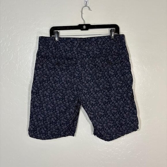 John Varvatos Shorts Mens 34 Blue Floral Print Luxe Cotton Blend Chino Casual - Picture 4 of 9
